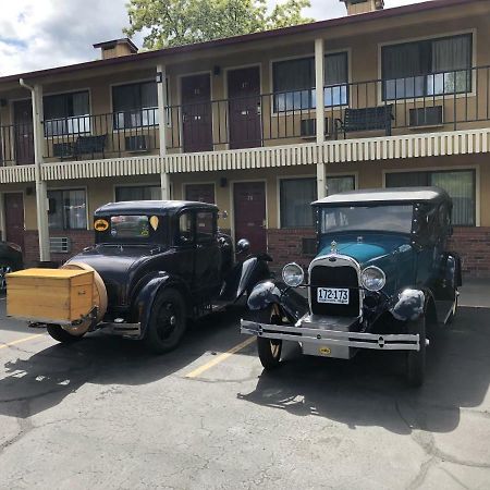 Klamath Motor Lodge Yreka Extérieur photo