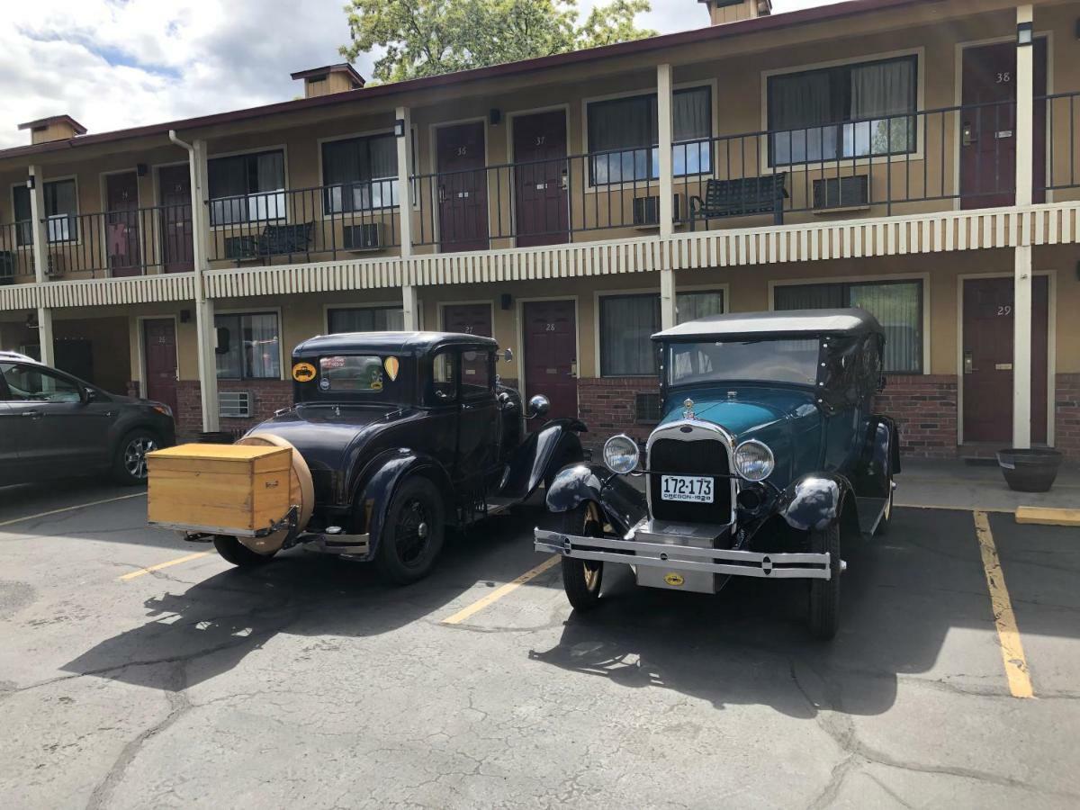 Klamath Motor Lodge Yreka Extérieur photo